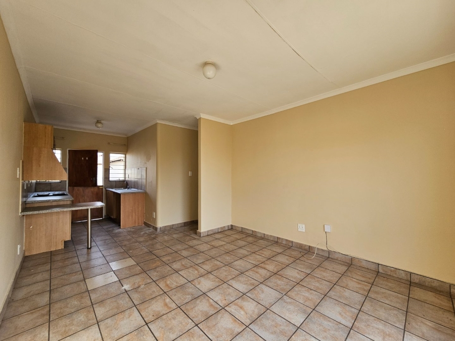 2 Bedroom Property for Sale in Vaalpark Free State